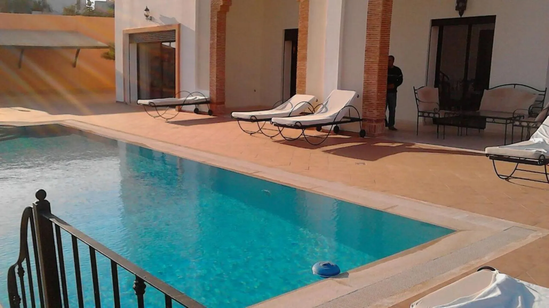 Luxurious 7 Bdrms Pool Villa T72024 contacts